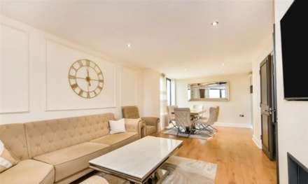 Kingsway, London, Image 4