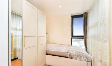 Kingsway, London, Image 6