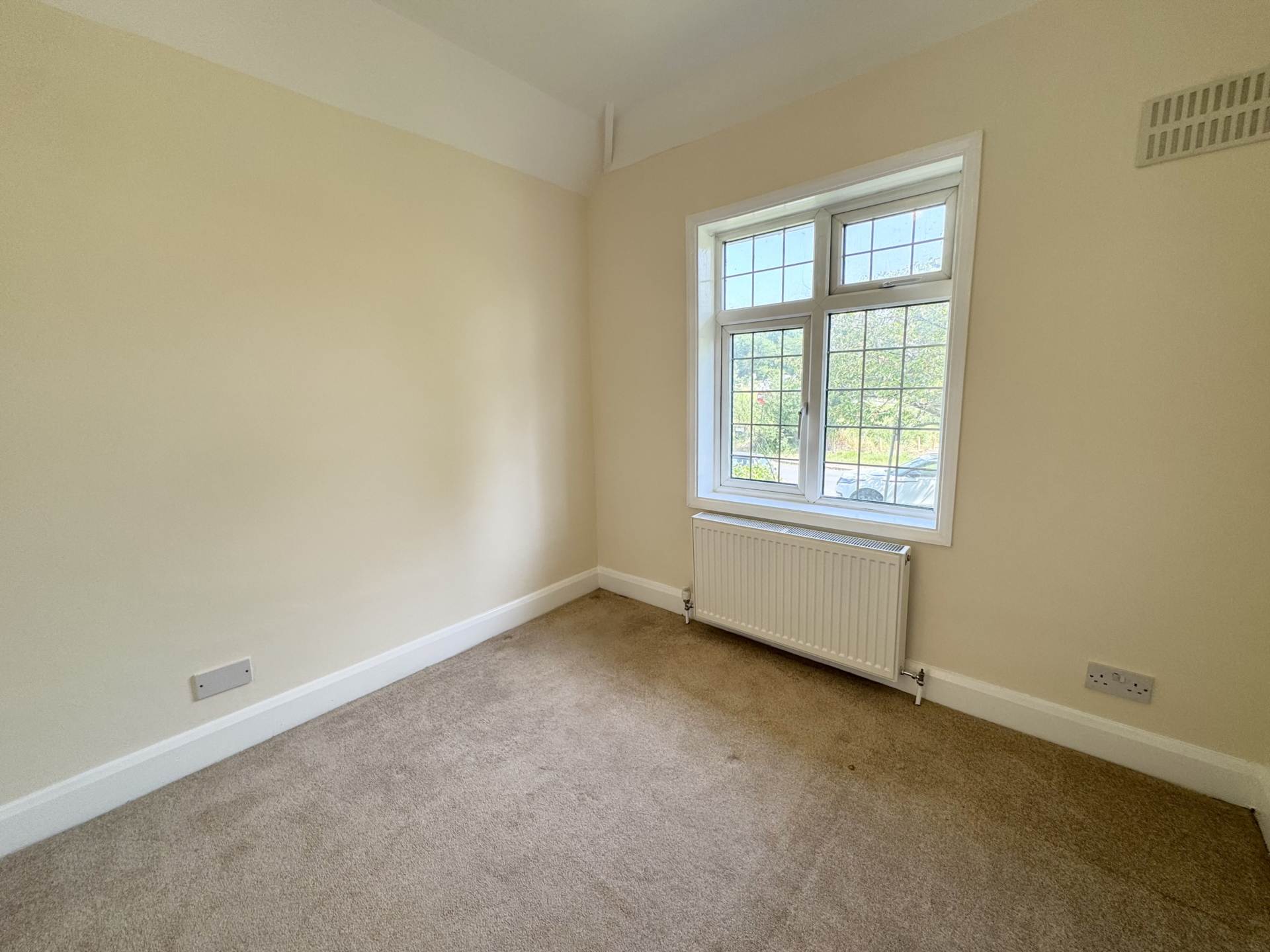 Sullivan Way, Elstree, Image 6