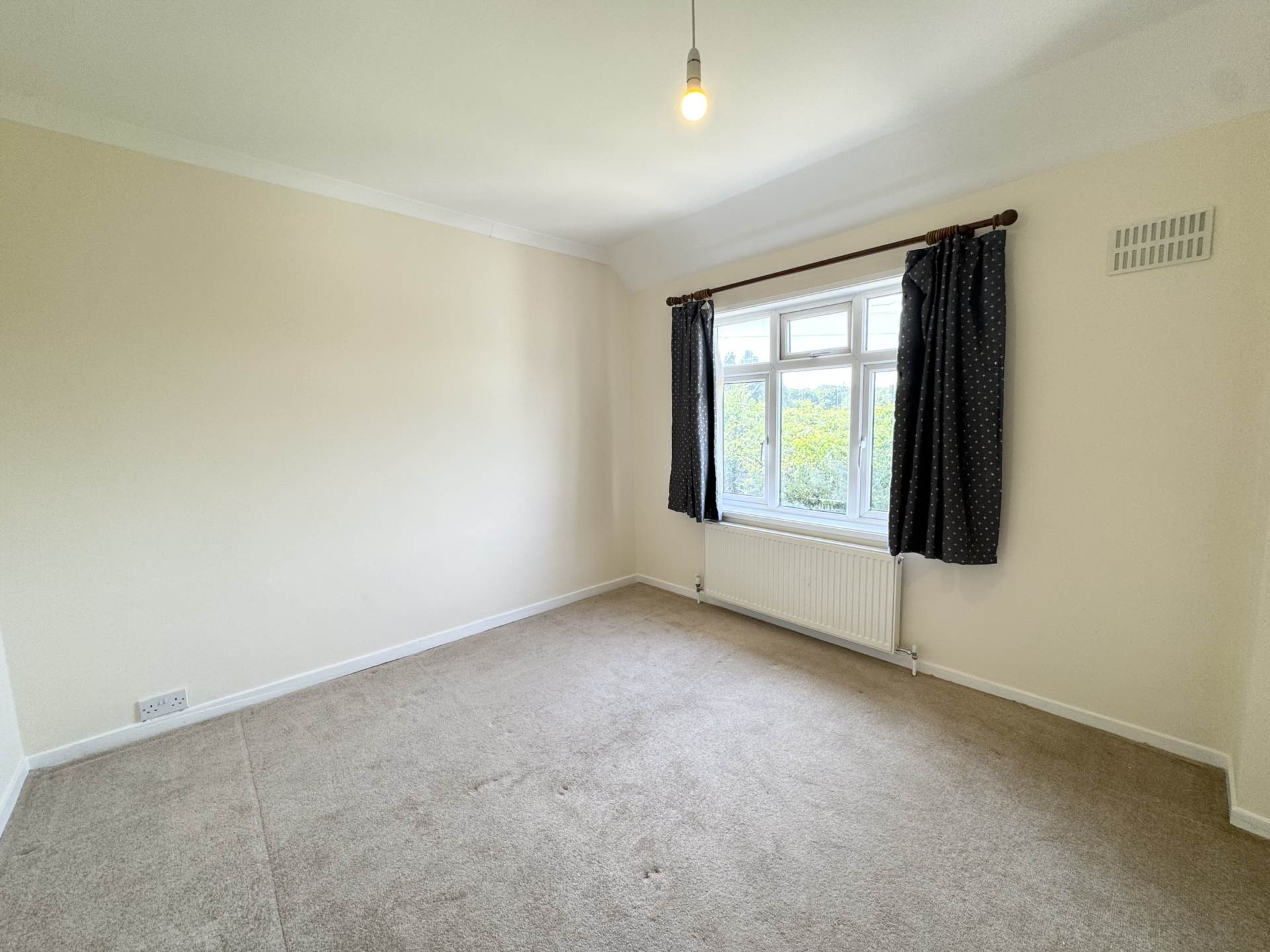 Sullivan Way, Elstree, Image 9