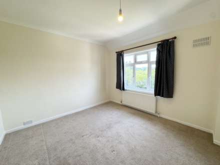 Sullivan Way, Elstree, Image 9