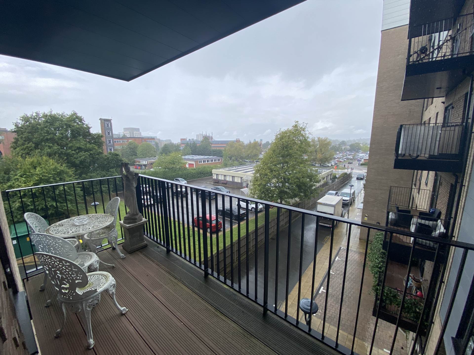 Affinity Place, Borehamwood, Image 4