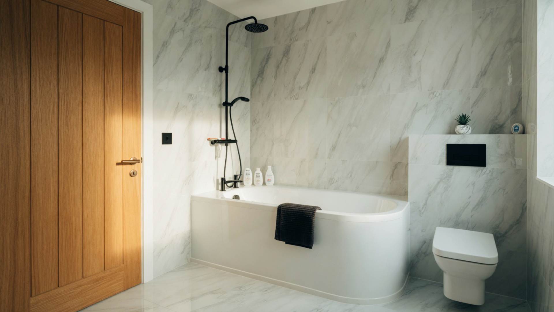 Sturgess Avenue, London, Image 16