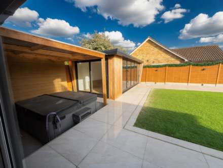 Grange Road, Elstree, Image 14