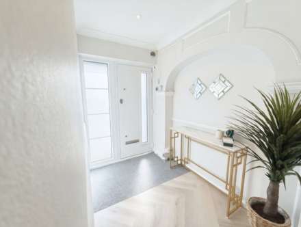 Grange Road, Elstree, Image 4