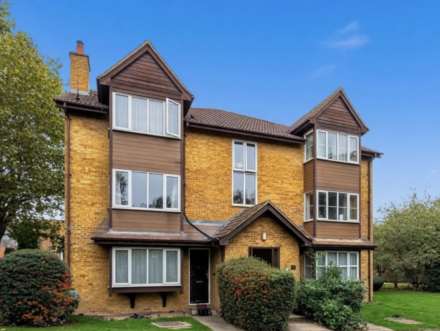 Property For Sale Corris Green, London