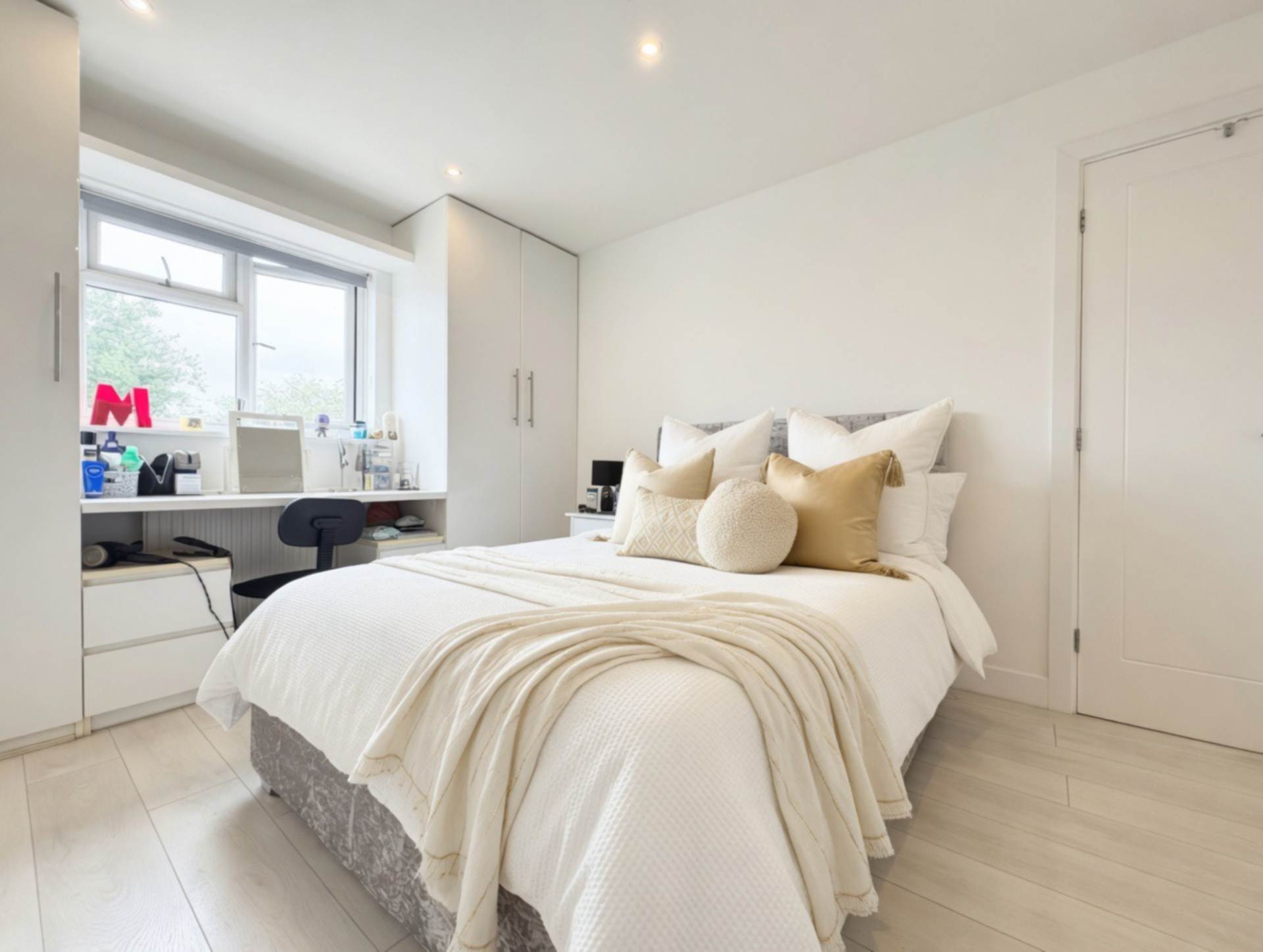 Bradbury Close, Borehamwood, Image 4