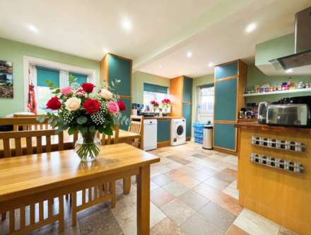 Bradbury Close, Borehamwood, Image 1