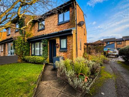 Bradbury Close, Borehamwood, Image 11