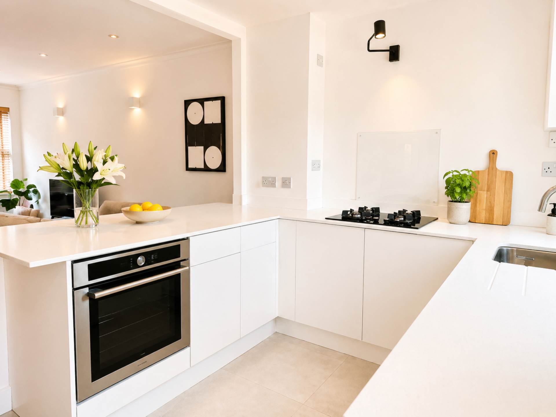 Dylan Close, Elstree, Image 1