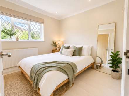 Dylan Close, Elstree, Image 3