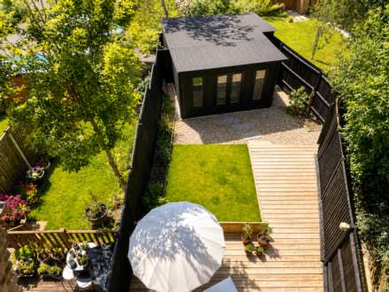 Dylan Close, Elstree, Image 8