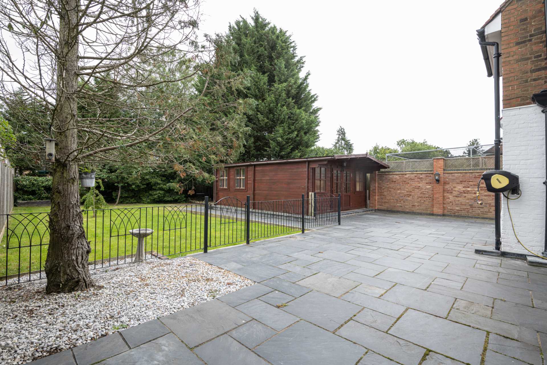 Deacons Hill Road, Elstree, Image 11