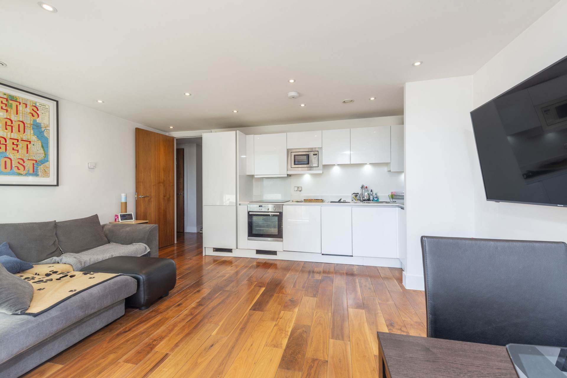 Flower Lane, Mill Hill, Image 4