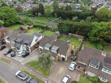 Gables Avenue, Borehamwood, Image 7