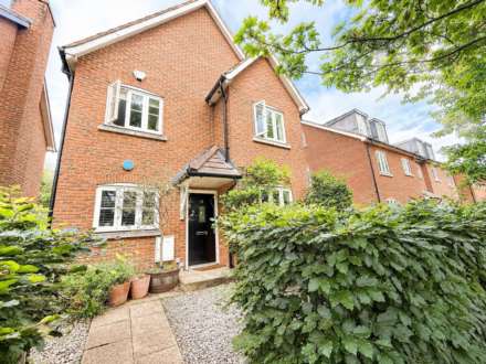Page Place, St Albans, Image 11