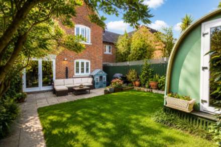 Page Place, St Albans, Image 13