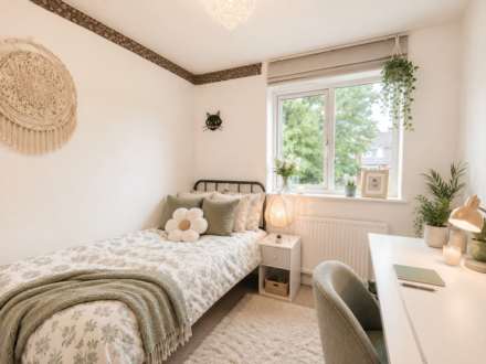Kingsley Avenue, Borehamwood, Image 2