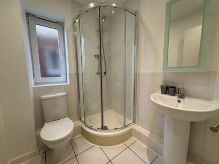 Whitehall Close, Borehamwood, Image 11