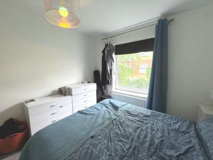 Whitehall Close, Borehamwood, Image 5