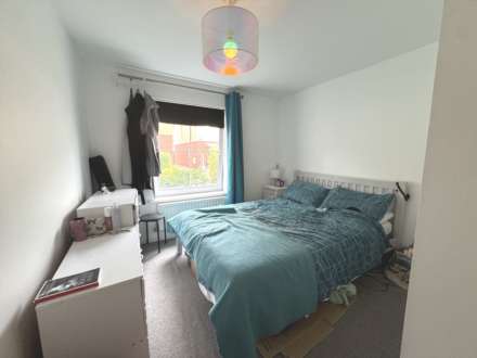Whitehall Close, Borehamwood, Image 6