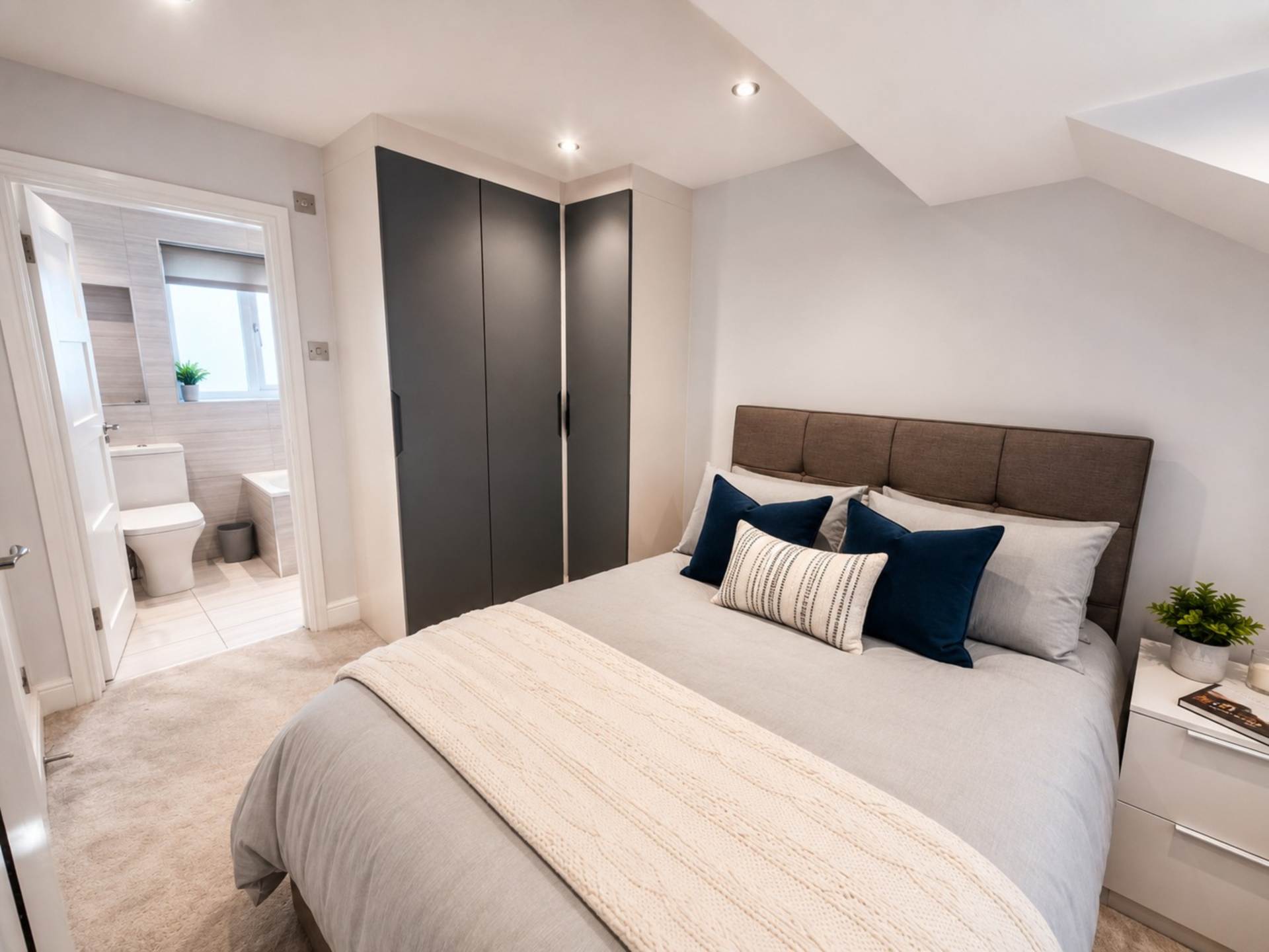 Robeson Way, Borehamwood, Image 13