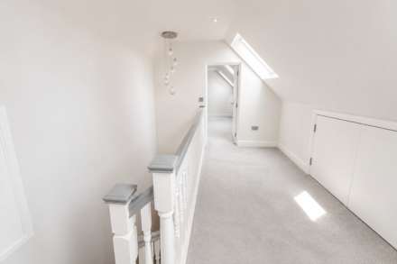 Spencer Close, Radlett, Image 11