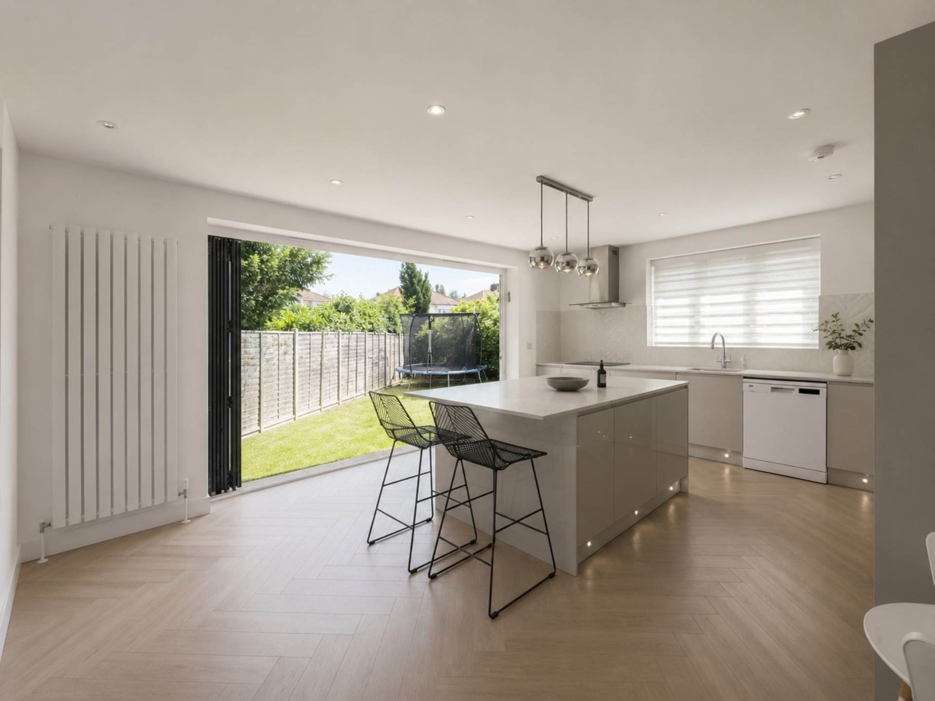 Mildred Avenue, Borehamwood, Image 3