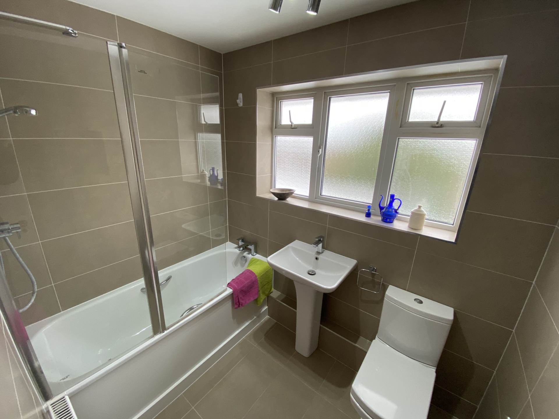 Fir Tree Court, Elstree, Image 5
