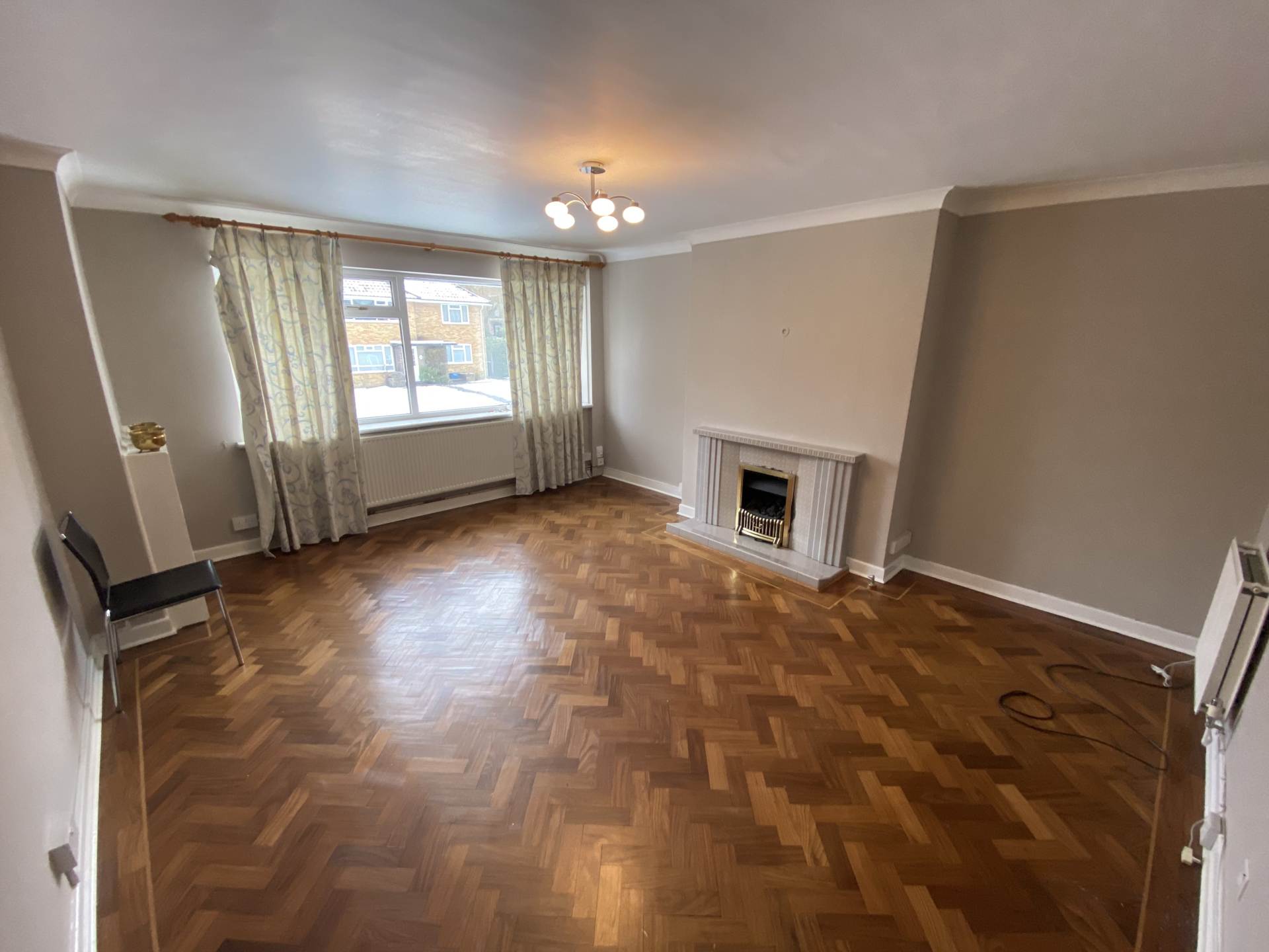 Fir Tree Court, Elstree, Image 8