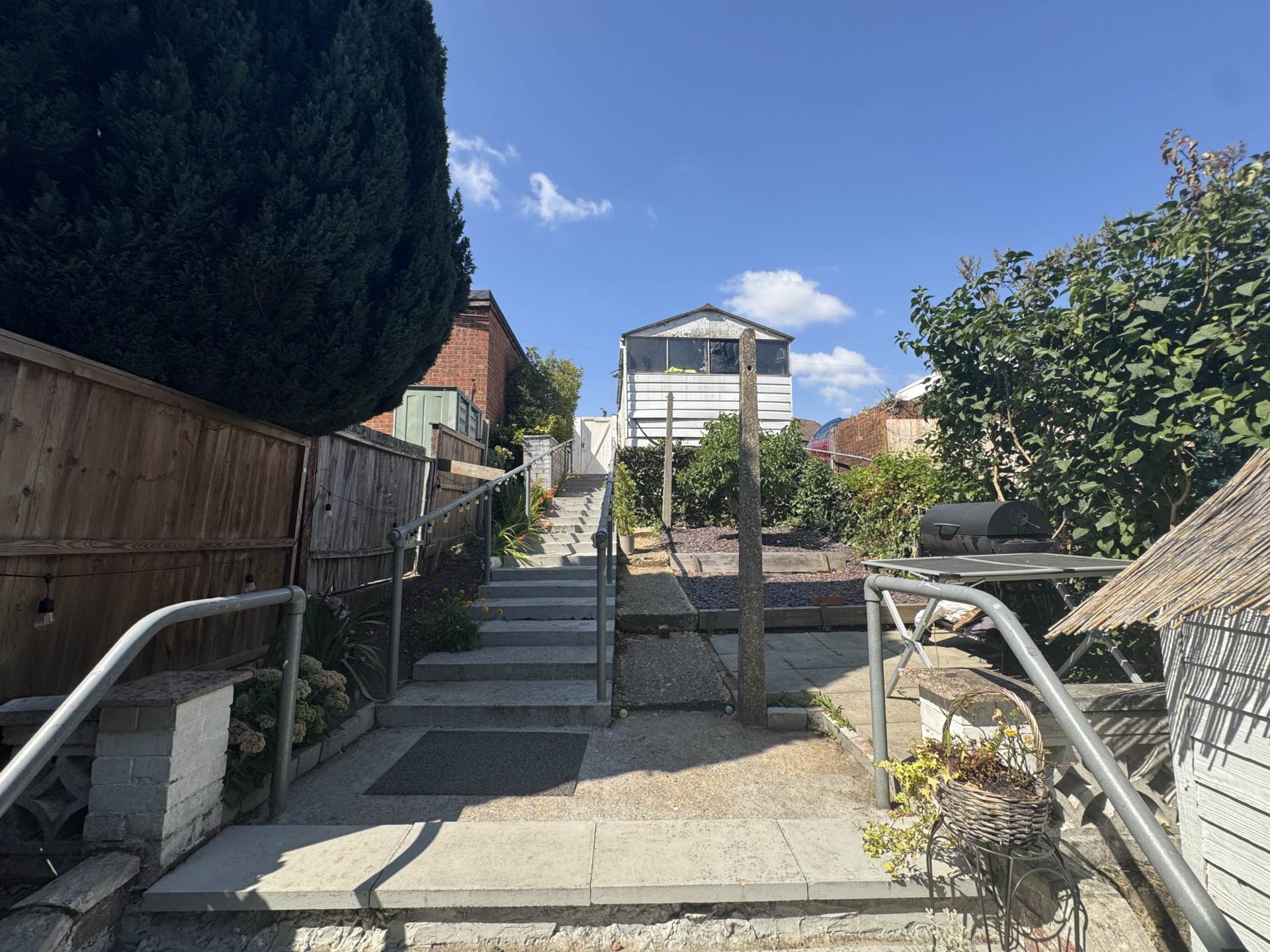 Reston Path, Borehamwood, Image 10