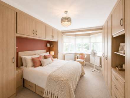 Deacons Hill Road, Elstree, Image 6