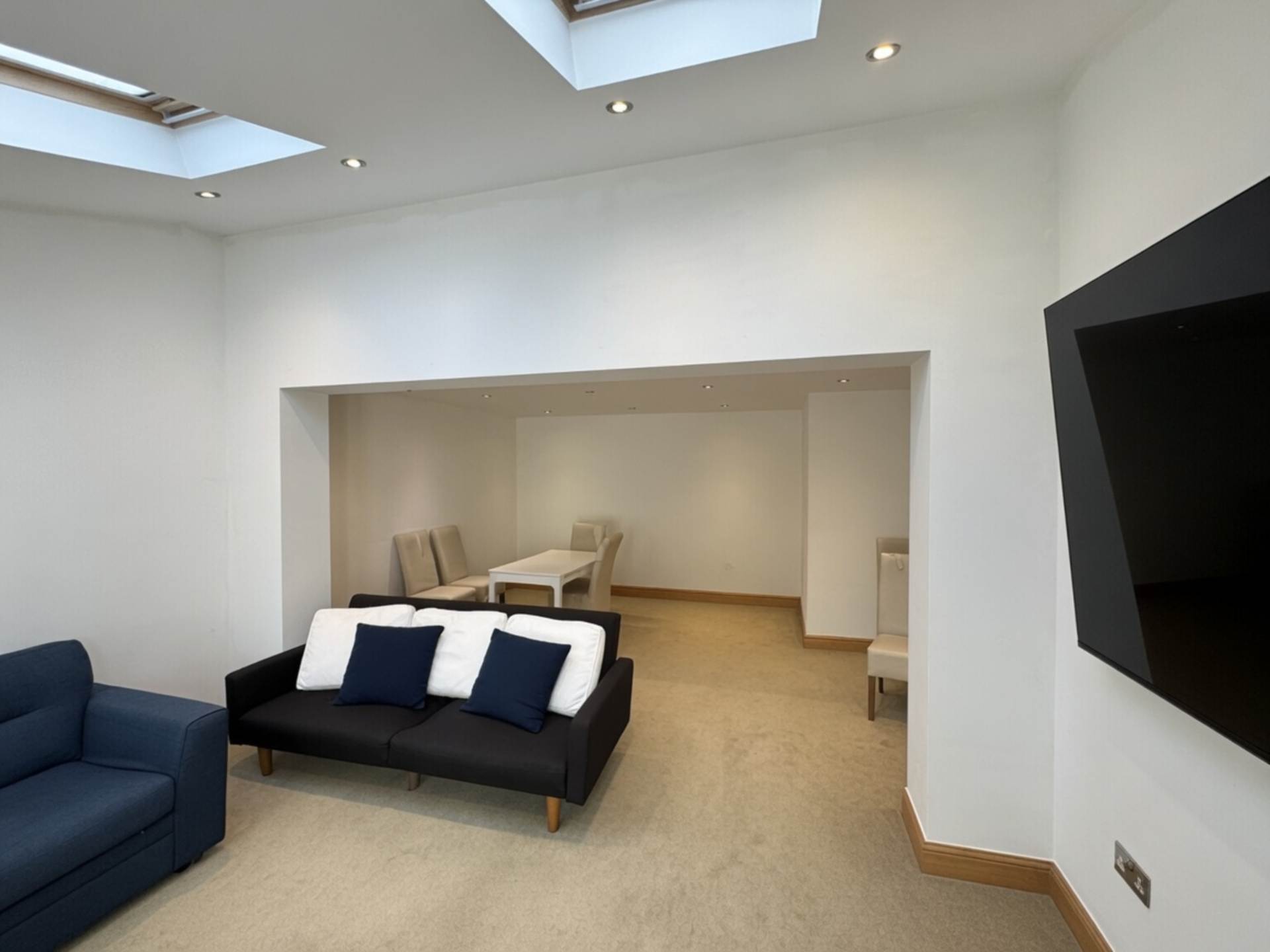 Wilcox Close, Borehamwood, Image 3