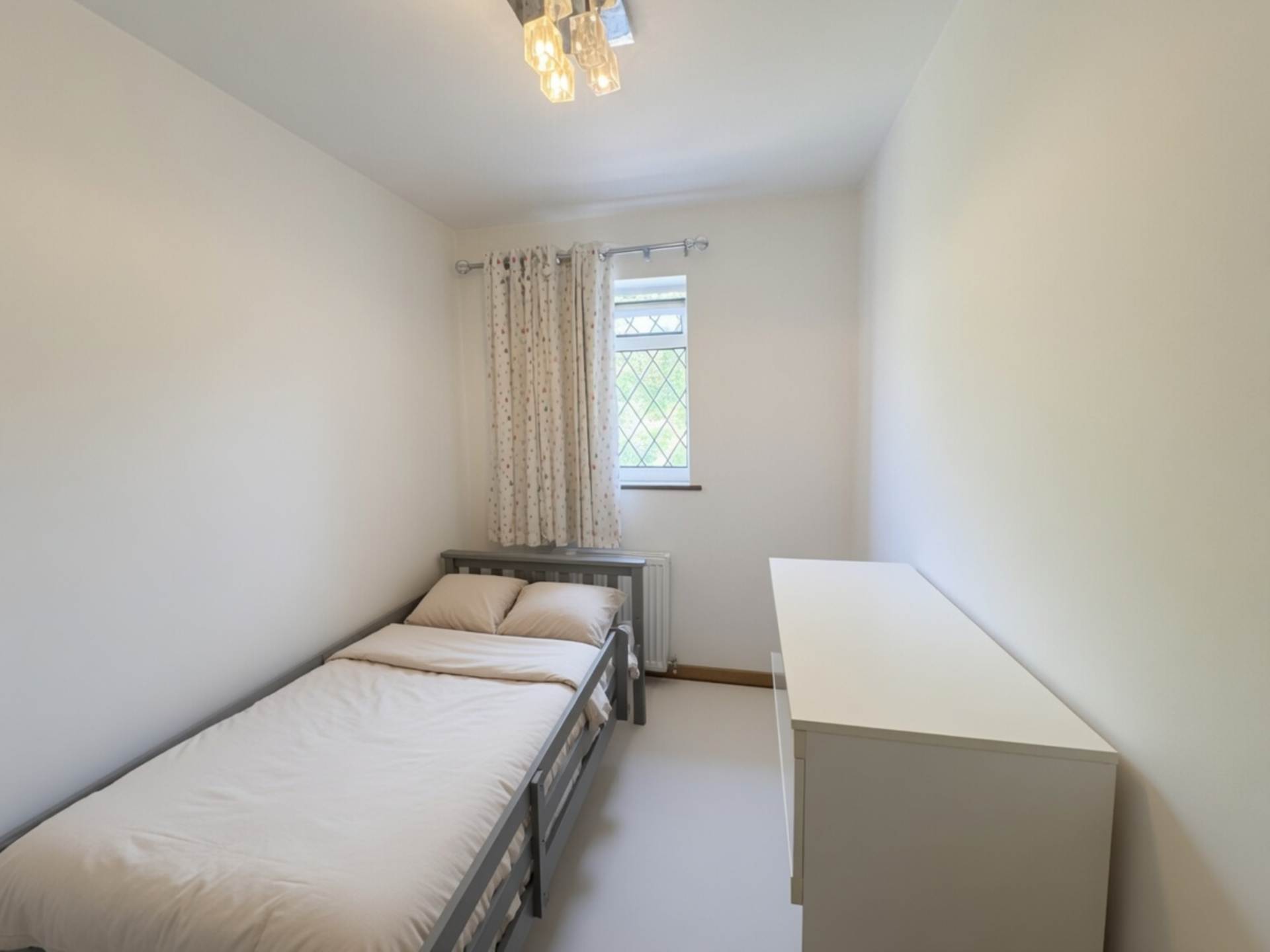 Wilcox Close, Borehamwood, Image 5