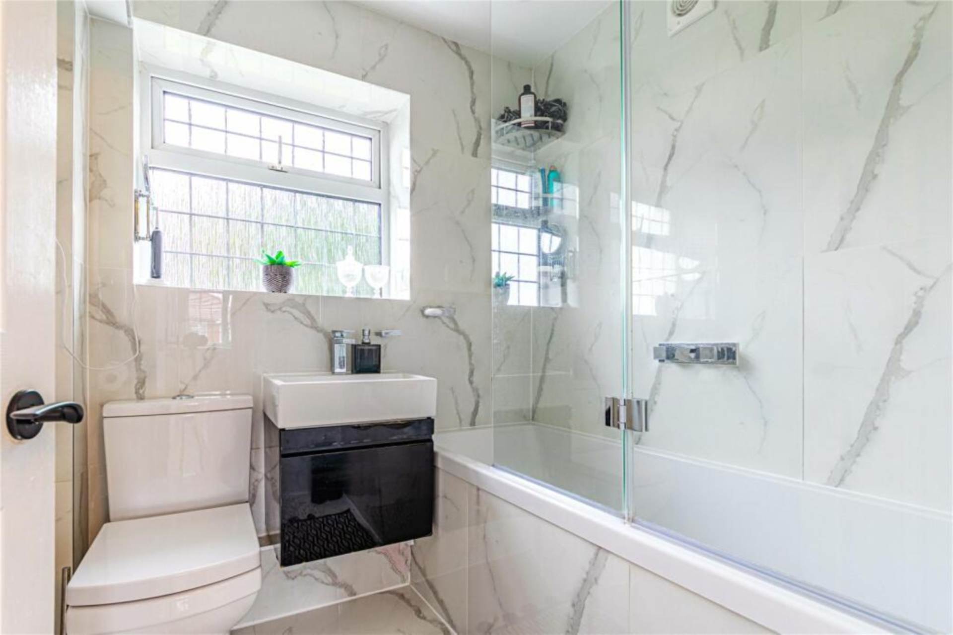 Thornbury Gardens, Borehamwood, Image 13