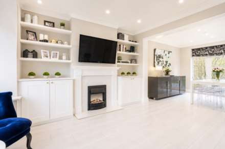 Thornbury Gardens, Borehamwood, Image 5