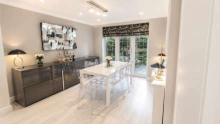 Thornbury Gardens, Borehamwood, Image 9