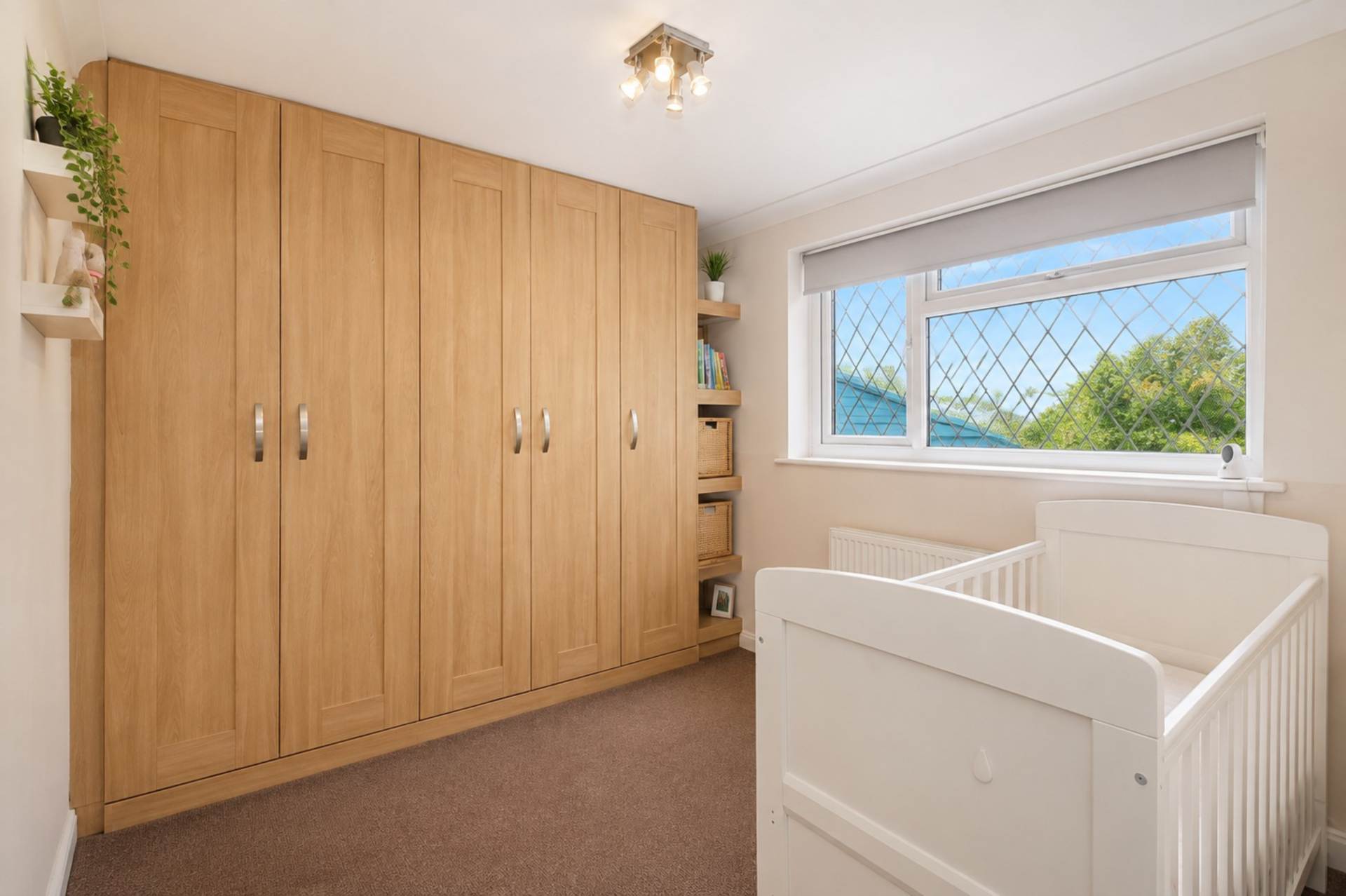 Stratfield Road, Borehamwood, Image 6