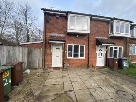 Bray Close, Borehamwood, Image 13
