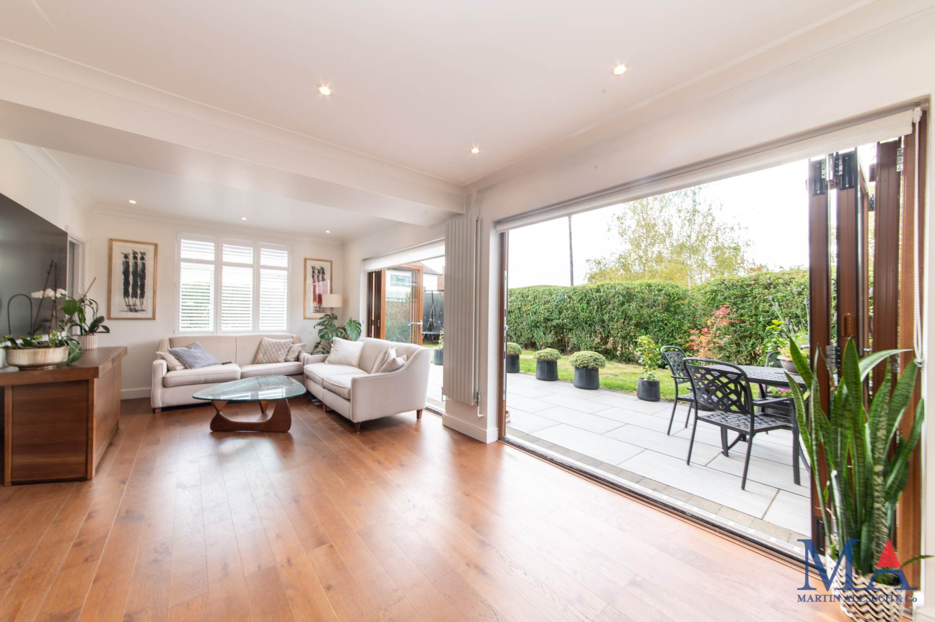 Haggerston Road, Borehamwood, Image 39