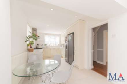 Haggerston Road, Borehamwood, Image 17