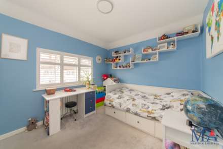 Haggerston Road, Borehamwood, Image 28