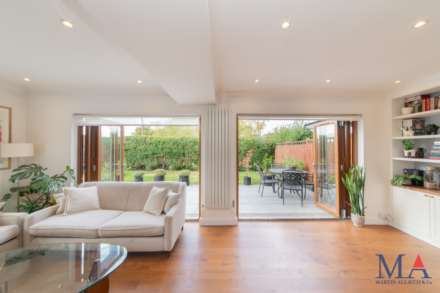 Haggerston Road, Borehamwood, Image 38