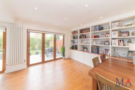 Haggerston Road, Borehamwood, Image 5