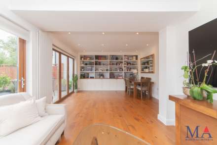 Haggerston Road, Borehamwood, Image 8