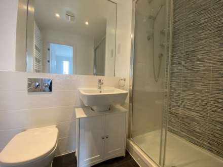 Studio Way, Borehamwood, Image 12