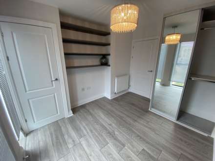 Studio Way, Borehamwood, Image 7