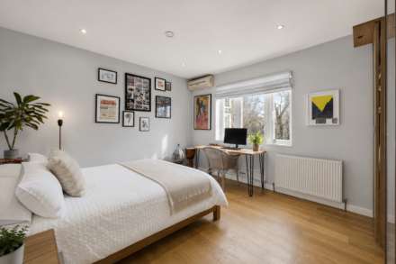 Dunstan Road, Golders Green, Image 4