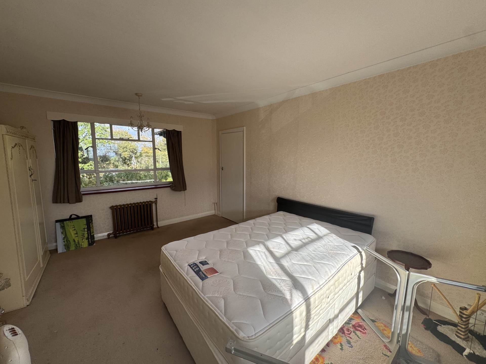 Well End Road, Borehamwood, Image 6