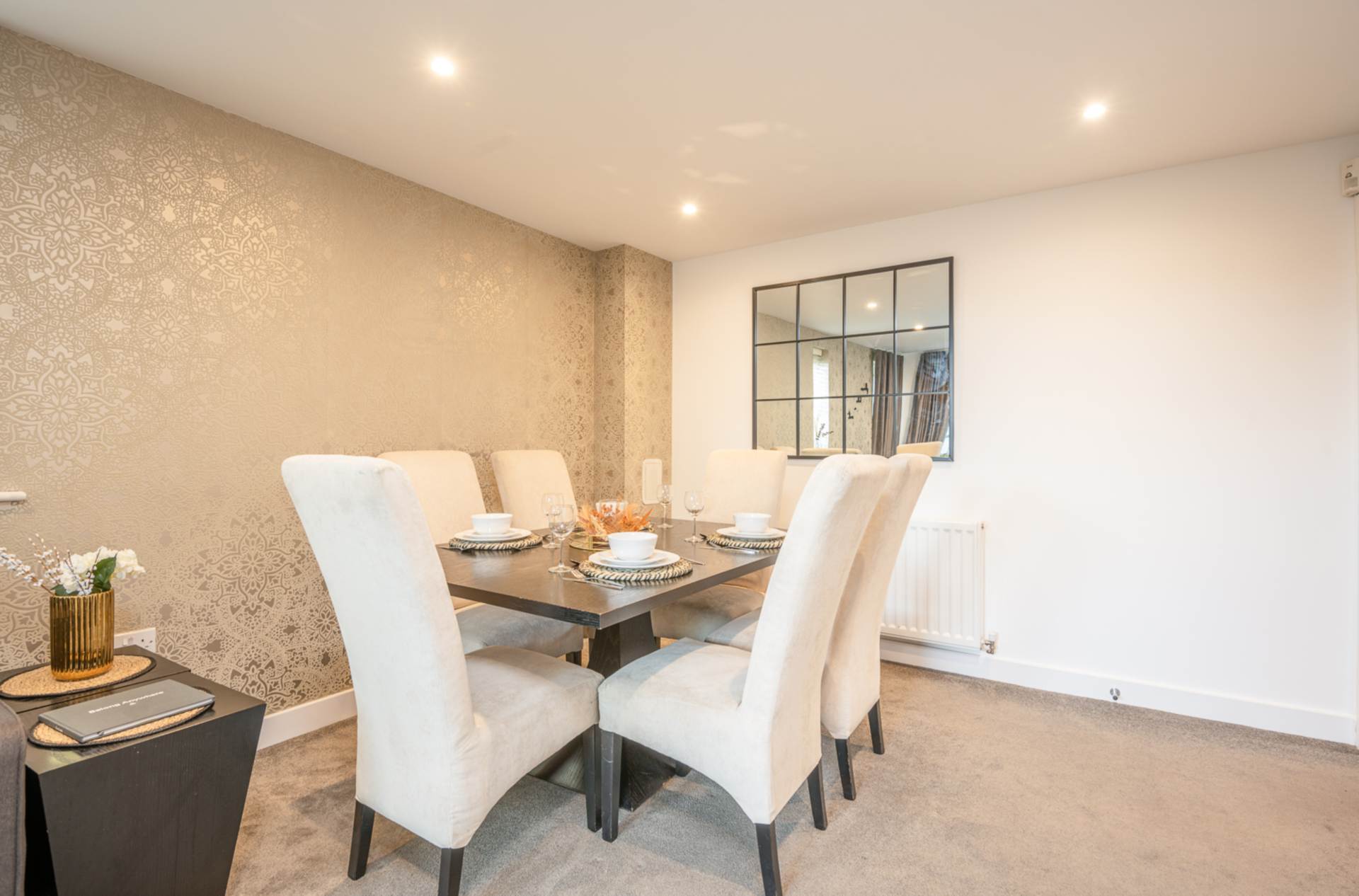 Owen Court, Elstree, Image 3